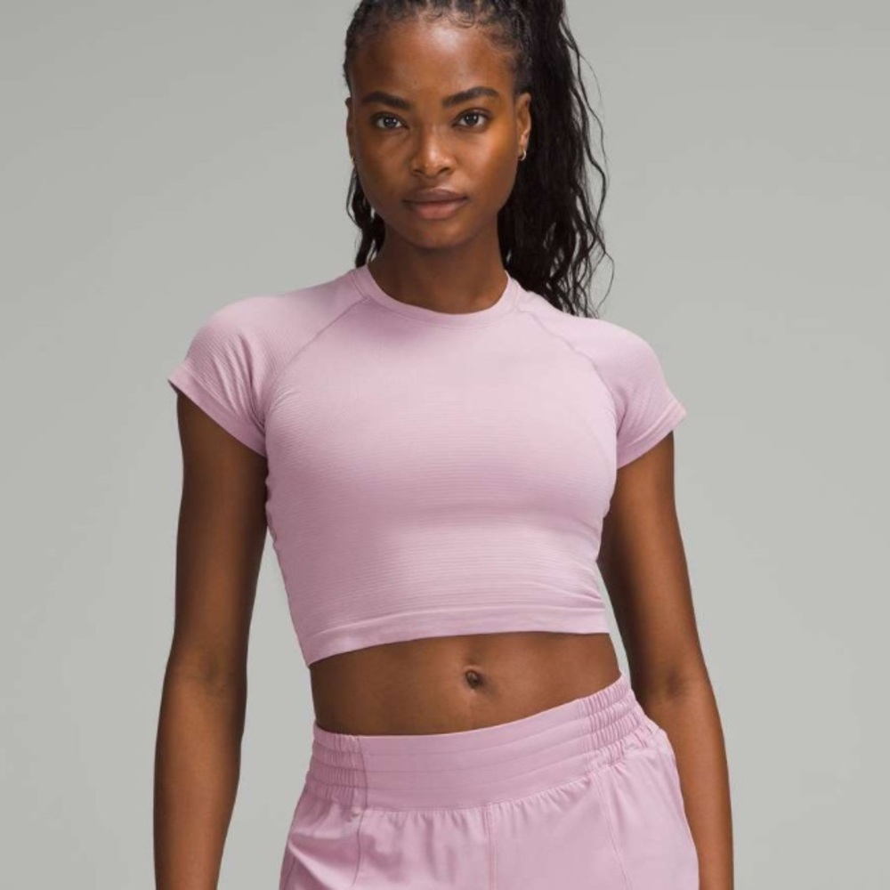 lululemon Swiftly Tech Cropped Short Sleeve
